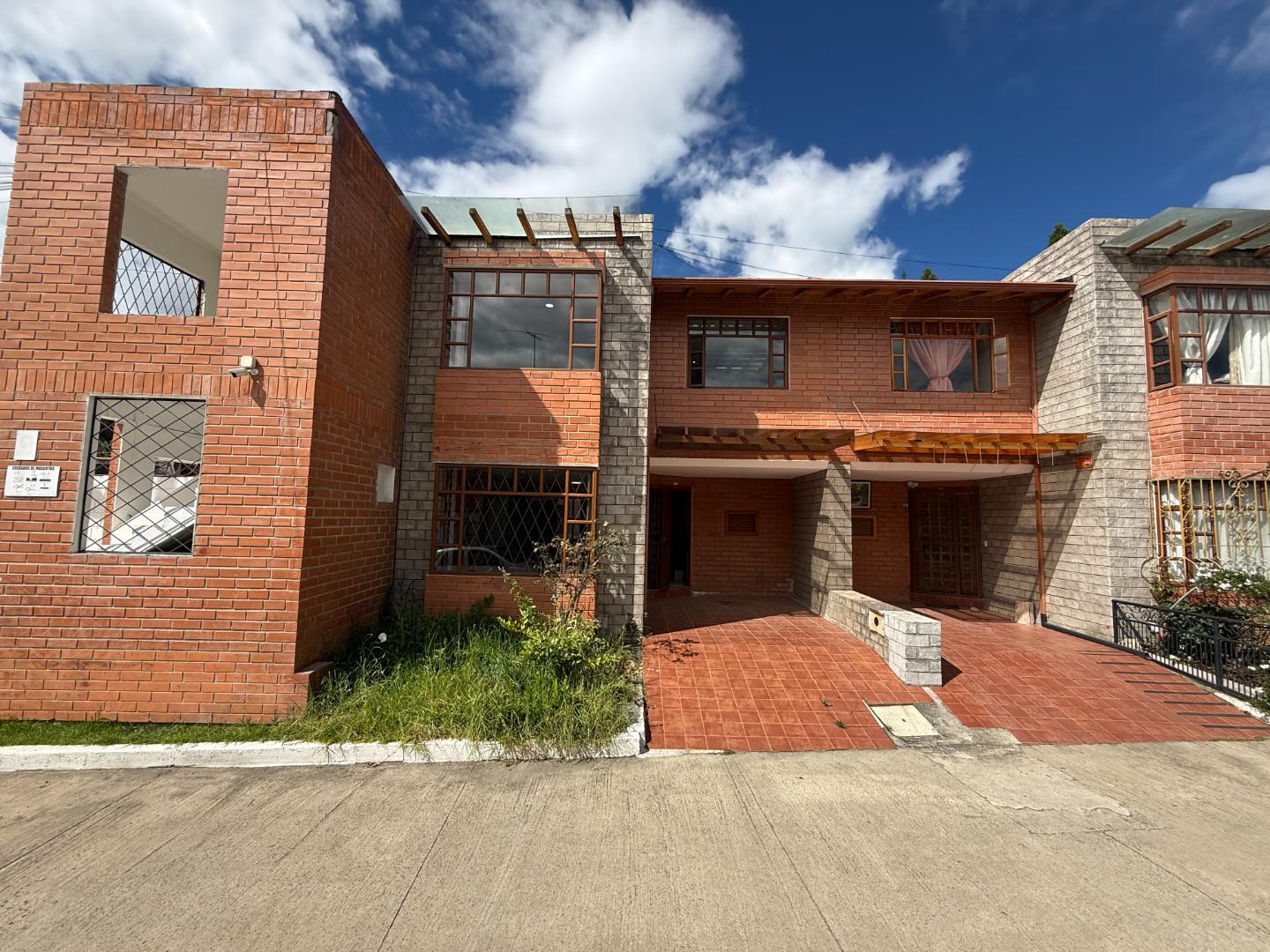 La Propiedad Imagen Destacada